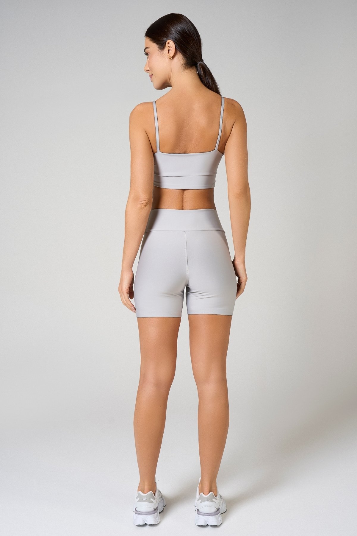 Short Feminino Classic - Cinza Gelo | Muv Fit